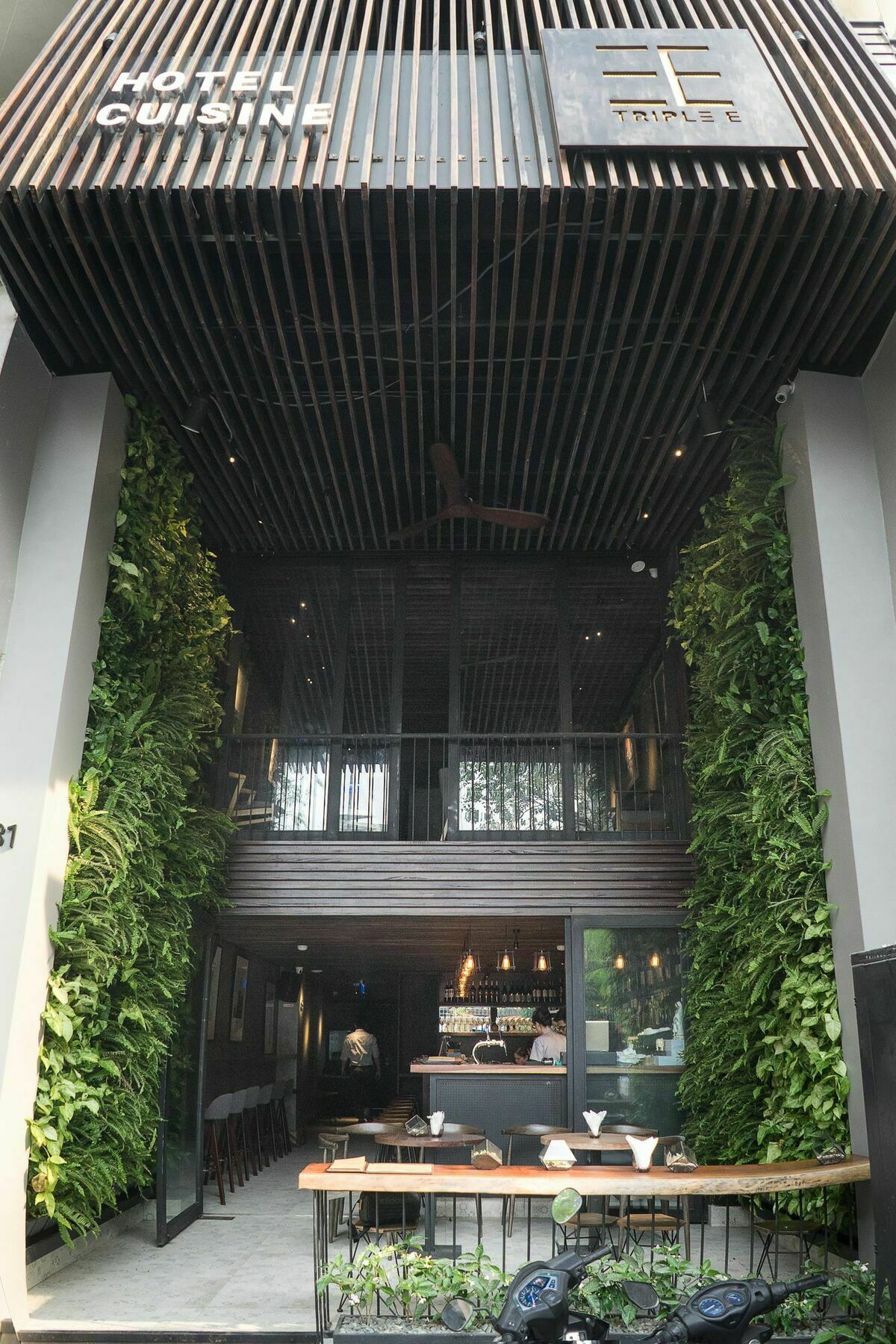 Triple E Hotel Fine Art Museum Ho Chi Minh City Bagian luar foto